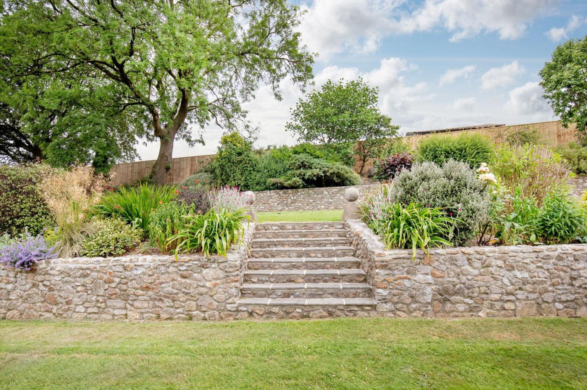 Sutton Barton Farmhouse Honiton Exterior foto